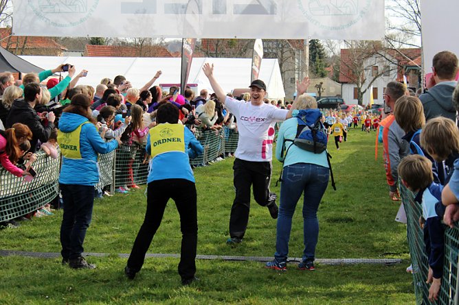 Besuchermagnet Bambini - Lauf (Foto: Karl-Heinz Herrmann) Besuchermagnet Bambini - Lauf (Foto: Karl-Heinz Herrmann)