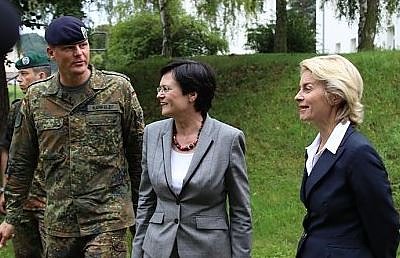 Viele Dank, im melde mich ab! (Foto: Karl-Heinz Herrmann) Viele Dank, im melde mich ab! (Foto: Karl-Heinz Herrmann)