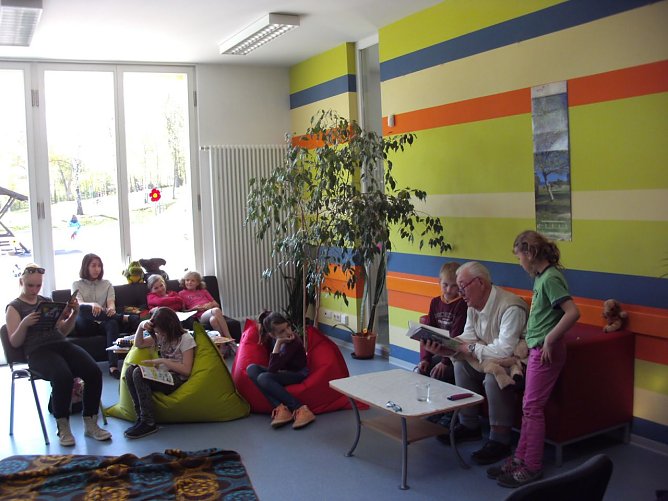 Auch in Artern wurde gelesen (Foto: Freizeizentrum Artern)