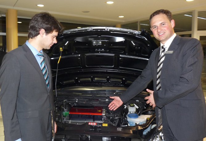 Präsentation E-Klasse (Foto: Karl-Heinz Herrmann) Präsentation E-Klasse (Foto: Karl-Heinz Herrmann)