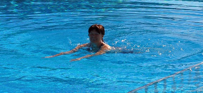 Anbaden im Bergbad Sondershausen (Foto: Karl-Heinz Herrmann)