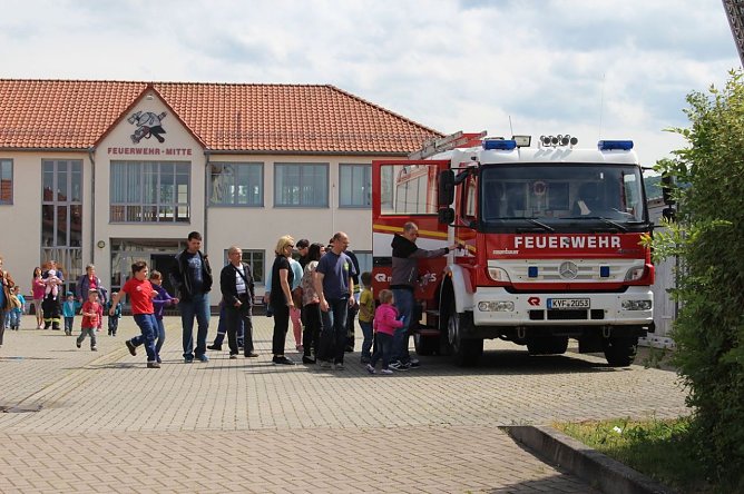 Feuerwehr ohne tatütata (Foto: Karl-Heinz Herrmann) Feuerwehr ohne tatütata (Foto: Karl-Heinz Herrmann)