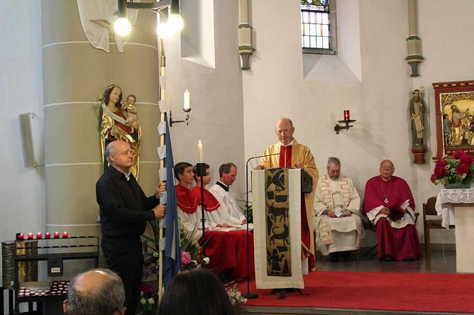 Lebendige Kirche - Vor 100 Jahren Namensweihe (Foto: Karl-Heinz Herrmann)