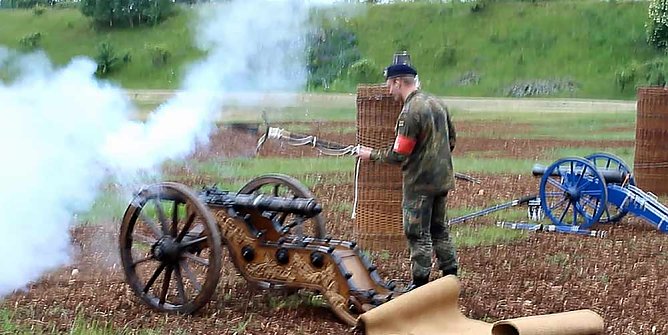 Bundeswehr mit Materialproblemen? (Foto: Karl-Heinz Herrmann) Bundeswehr mit Materialproblemen? (Foto: Karl-Heinz Herrmann)