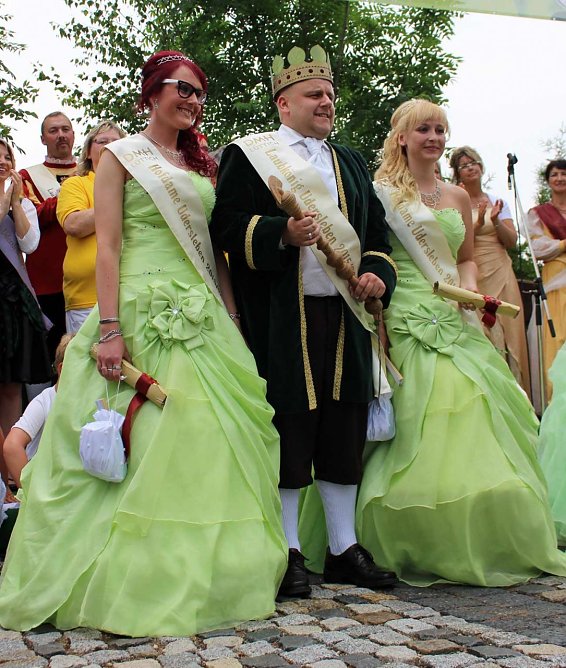 Laubkönig gekrönt (Foto: Karl-Heinz Herrmann) Laubkönig gekrönt (Foto: Karl-Heinz Herrmann)