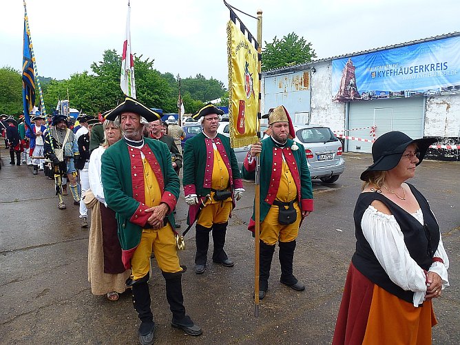 Appell mit Kanonenweihe (Foto: Jürgen Kieper) Appell mit Kanonenweihe (Foto: Jürgen Kieper)