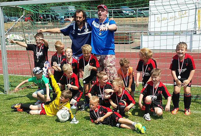 F-Junioren-Kreisjugendmasters im Fußball (Foto: Steffen Kobrow) F-Junioren-Kreisjugendmasters im Fußball (Foto: Steffen Kobrow)