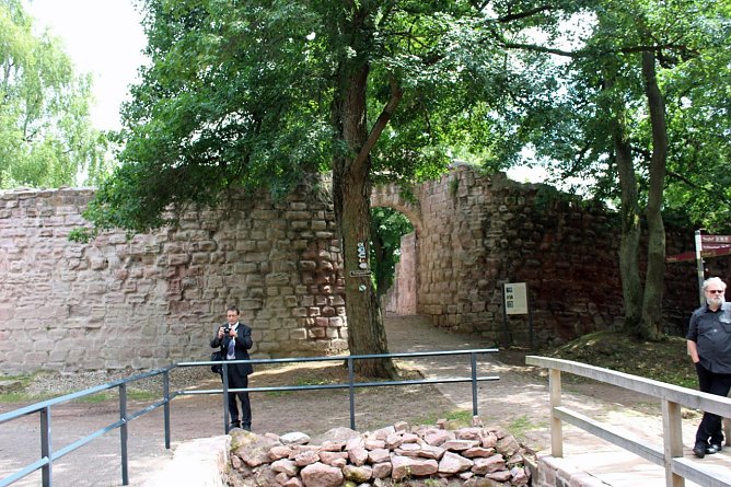 Bald Theater auf dem Kyffh&auml;user? (Foto: Karl-Heinz Herrmann)