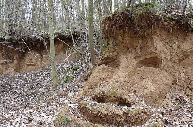 Kunst am Wegesrand (Foto: Karl-Heinz Herrmann)