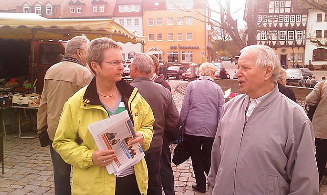 Info Stand zu Ostern (Foto: Die Linke Bad Frankenhausen)