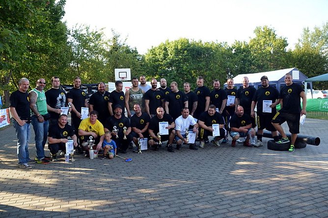 Der Verein sagt DANKE! (Foto: Foto Bark-Goebel) Der Verein sagt DANKE! (Foto: Foto Bark-Goebel)