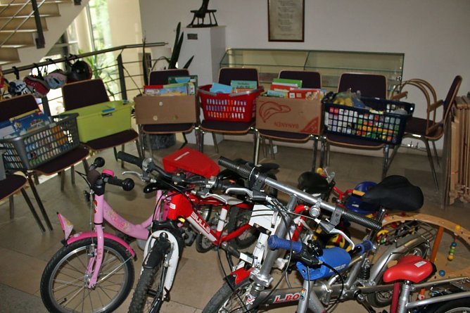 Kinder - & Teenie Sachenbasar startete (Foto: Karl-Heinz Herrmann) Kinder - & Teenie Sachenbasar startete (Foto: Karl-Heinz Herrmann)