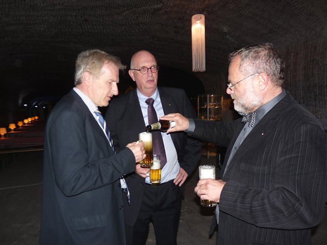 Erweiterung Steinsazproduktion (Foto: Karl-Heinz Herrmann) Erweiterung Steinsazproduktion (Foto: Karl-Heinz Herrmann)