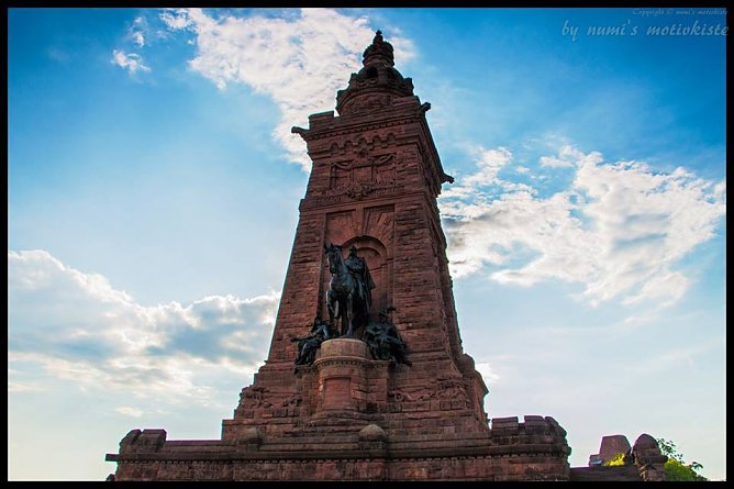 Auf dem Kyffhäuser unterwegs (Foto: Numis Motivkiste) Auf dem Kyffhäuser unterwegs (Foto: Numis Motivkiste)