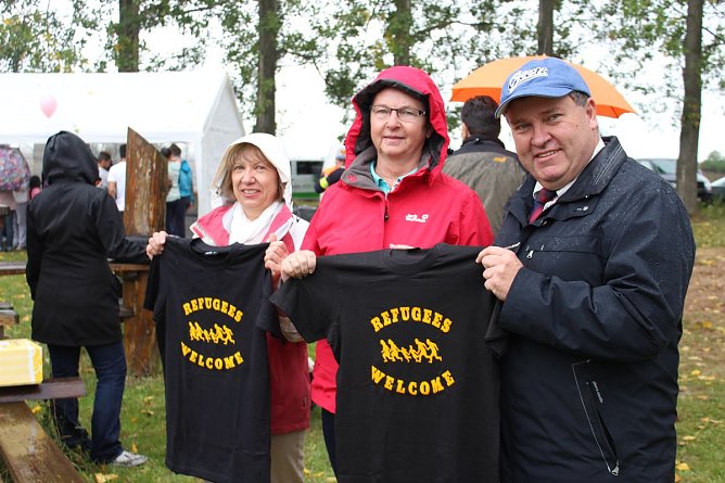 Interkulturelles Sport- und Spielfest (Foto: Karl-Heinz Herrmann) Interkulturelles Sport- und Spielfest (Foto: Karl-Heinz Herrmann)