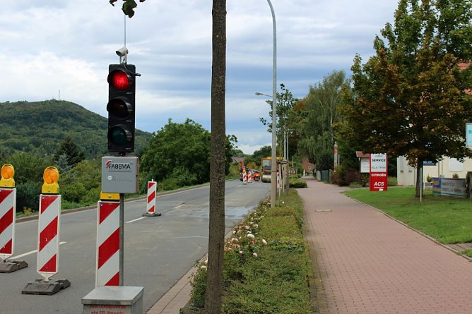 Fahrbahnerneuerung (Foto: Karl-Heinz Herrmann)