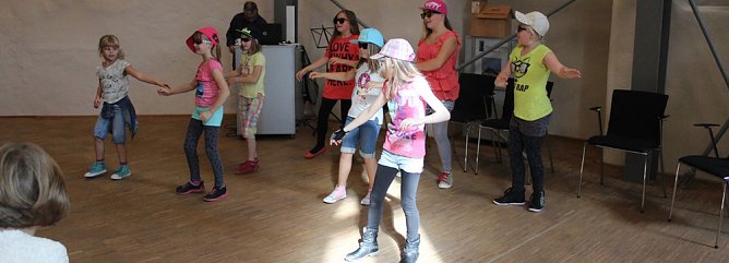 Stimmung beim Treff der Generationen (Foto: Karl-Heinz Herrmann)