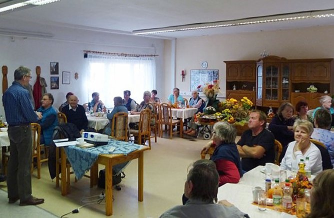Verbandsnachmittag im Zeichen des Erntedank (Foto: W.J. Tr&auml;ger)