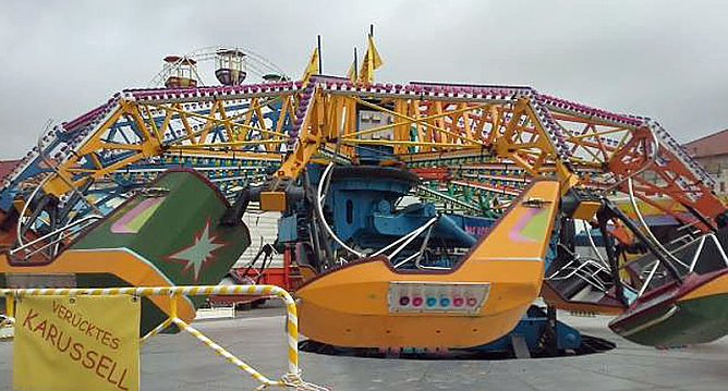 Martinimarkt - Auf geht's - Allen viel Spa&szlig; (Foto: Heidrun Schink&ouml;th-Heise)