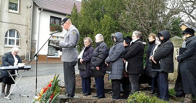 Gedenken f&uuml;r die Opfer von Krieg und Gewalt (Foto: Wolf-J&uuml;rgen Tr&auml;ger)