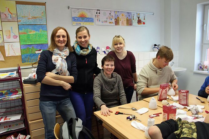 "Interkulturellen Aktionstag" an Östertalschule (Foto: Karl-Heinz Herrmann) "Interkulturellen Aktionstag" an Östertalschule (Foto: Karl-Heinz Herrmann)