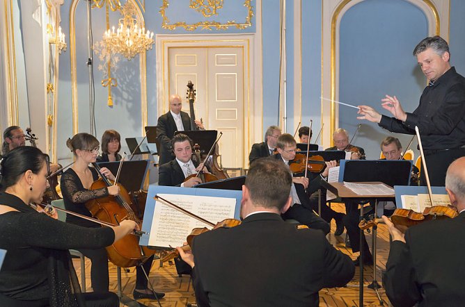 Adventliches After-Work-Konzert im Blauen Saal (Foto: Tilman Graner)