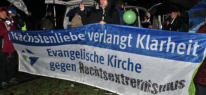 Rede - Demo gegen Rechts (Foto: Karl-Heinz Herrmann)