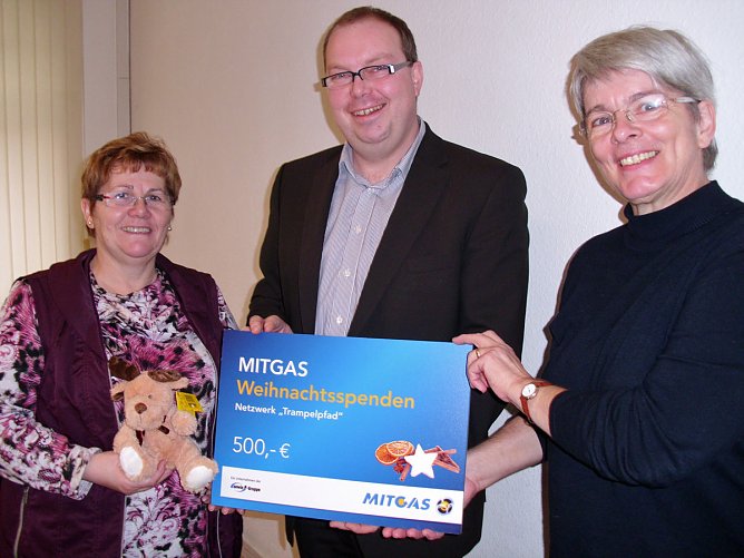 Weihnachtsspende an Netzwerk Trampelpfad (Foto: Privat) Weihnachtsspende an Netzwerk Trampelpfad (Foto: Privat)