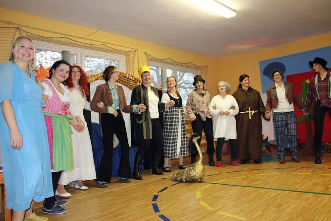 Die Goldene Gans kommt in die Stadtkasse? (Foto: Karl-Heinz Herrmann) Die Goldene Gans kommt in die Stadtkasse? (Foto: Karl-Heinz Herrmann)