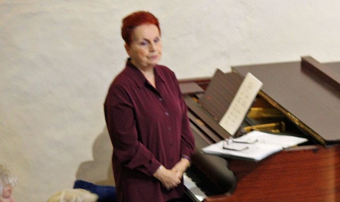 Beschwingtes und besinnliches Weihnachtskonzert (Foto: Karl-Heinz Herrmann)