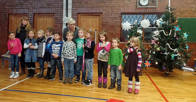 Weihnachten in der "Flohkiste" (Foto: Flohkiste) Weihnachten in der "Flohkiste" (Foto: Flohkiste)