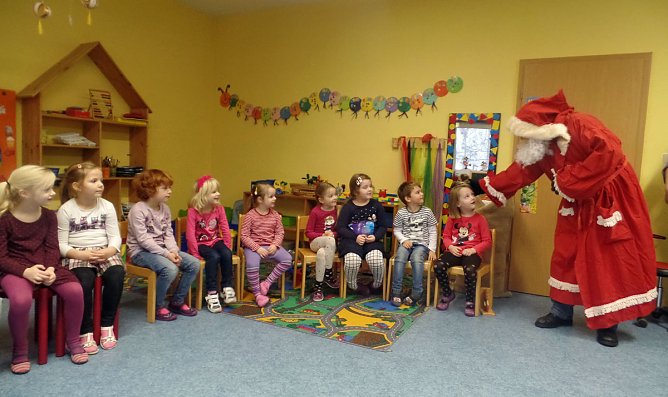 Weihnachten in der "Flohkiste" (Foto: Flohkiste) Weihnachten in der "Flohkiste" (Foto: Flohkiste)