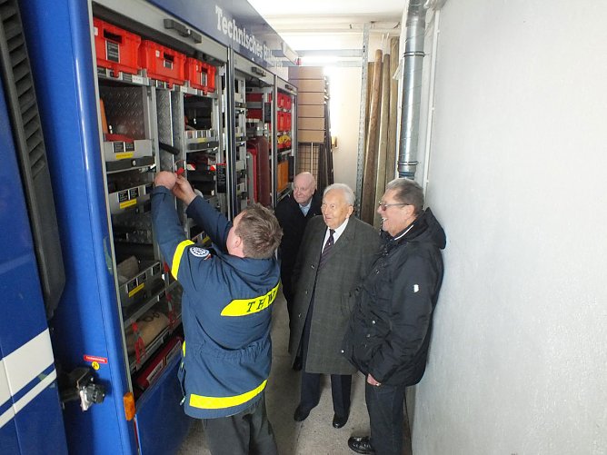 Ganz sch&ouml;n was los beim Technischen Hilfswerk... (Foto: Steffen Zeuner)