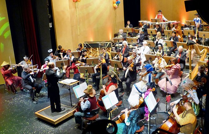 Sportliches Faschingskonzert (Foto: Birgit Susemihl)