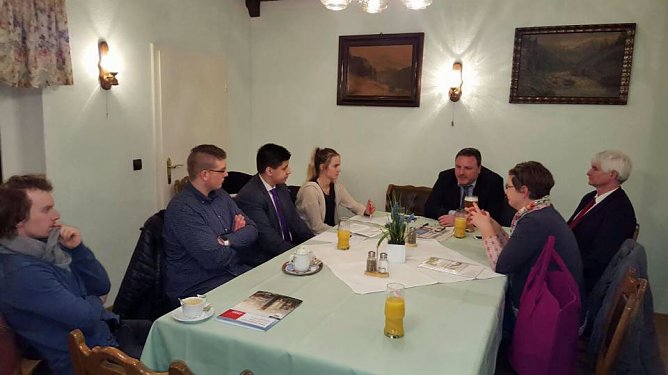 Klare Forderung zur Sitzung der Jungen Union (Foto: JU Kyffhäuserkreis) Klare Forderung zur Sitzung der Jungen Union (Foto: JU Kyffhäuserkreis)