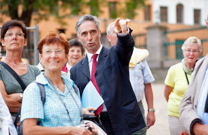 &Ouml;ffentliche Stadtf&uuml;hrung durch Sondershausen (Foto: Adrian Liebau)