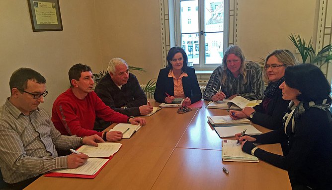 Freude &uuml;ber Bau der Franzbergschule (Foto: Fraktion SPD/Gr&uuml;ne)
