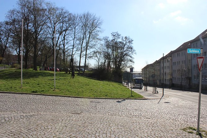 Stilles Gedenken (Foto: Karl-Heinz Herrmann) Stilles Gedenken (Foto: Karl-Heinz Herrmann)