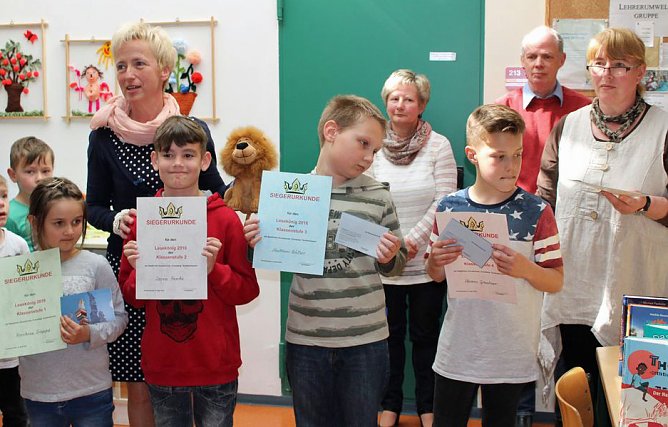 Lesel&ouml;wen ermittelt (Foto: Karl-Heinz Herrmann)