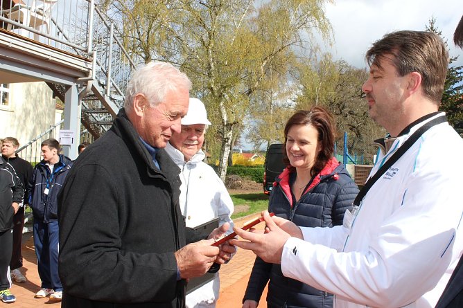 Tennis: Saisonstart beinahe in Wei&szlig; (Foto: Karl-Heinz Herrmann)