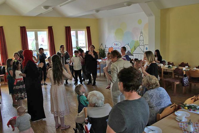 Muttertag gefeiert (Foto: Karl-Heinz Herrmann) Muttertag gefeiert (Foto: Karl-Heinz Herrmann)