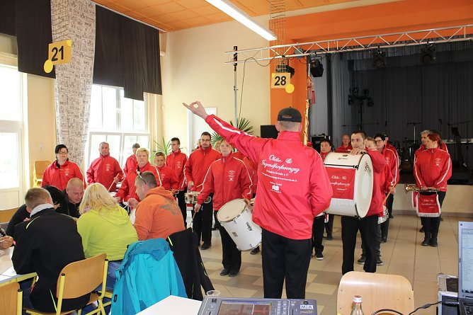 Großes Pfingstfest im Ferienpark Feuerkuppe (Foto: Karl-Heinz Herrmann) Großes Pfingstfest im Ferienpark Feuerkuppe (Foto: Karl-Heinz Herrmann)