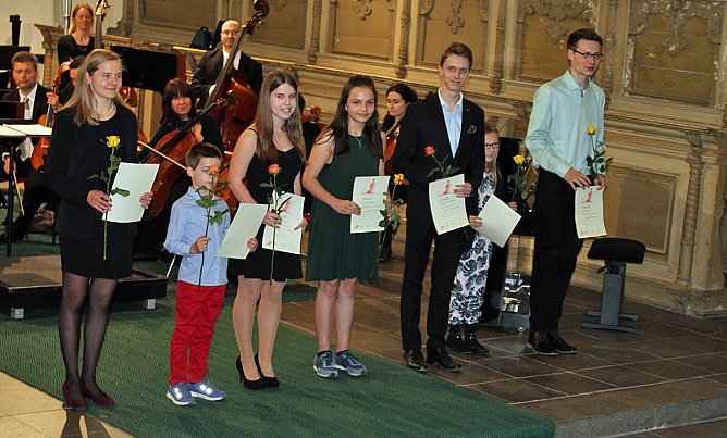 Preisträger aus dem Kyffhäuserkreis (Foto: Karl-Heinz Herrmann) Preisträger aus dem Kyffhäuserkreis (Foto: Karl-Heinz Herrmann)