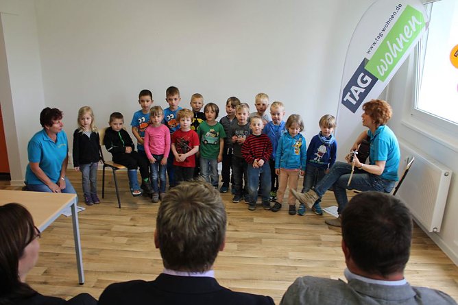 Gemeinschaftstreff im Scheckenfeld &uuml;bergeben (Foto: Karl-Heinz Herrmann)
