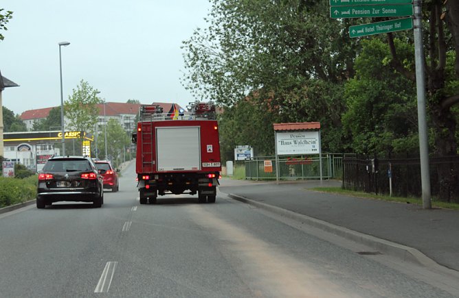 Ölspur in Sondershausen (Foto: Karl-Heinz Herrmann) Ölspur in Sondershausen (Foto: Karl-Heinz Herrmann)
