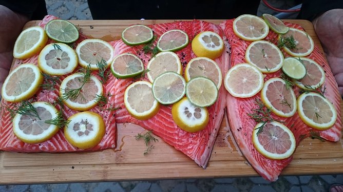 Lachsfilet auf Blanke (Foto: Landratsamt Kyffh&auml;userkreis)