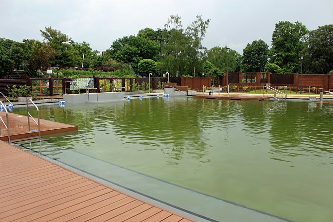 Wie weiter mit dem Therapiebecken? (Foto: Karl-Heinz Herrmann)