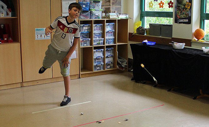 Schulen feierten gemeinsam (Foto: Karl-Heinz Herrmann) Schulen feierten gemeinsam (Foto: Karl-Heinz Herrmann)