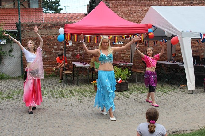 Mit Fußball in die Ferien gestartet (Foto: Karl-Heinz Herrmann) Mit Fußball in die Ferien gestartet (Foto: Karl-Heinz Herrmann)