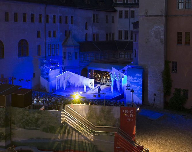 Nach der Spielzeit ist vor der Spielzeit - am Theater laufen die Vorbereitungen auf die neue Saison (Foto: Tilmann Graner)